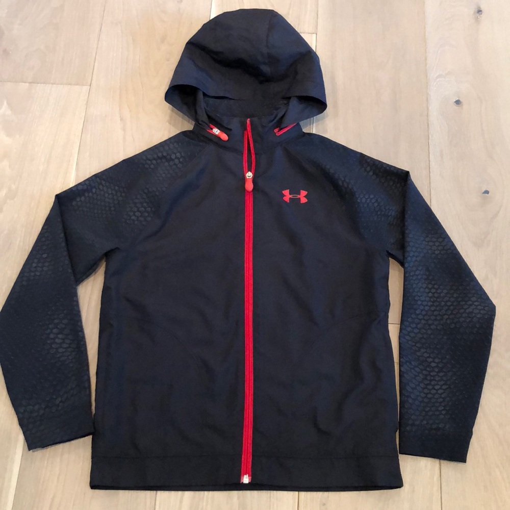 Under Armour light jacket black Medium boys 10 12